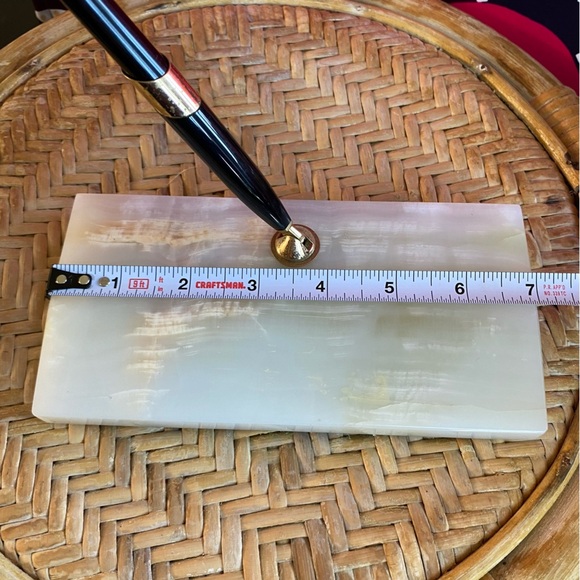 Vintage Sheafer Fountain Desk Pen Marble Alabaster Stand 14K Gold Nib Base Black - Picture 9 of 10